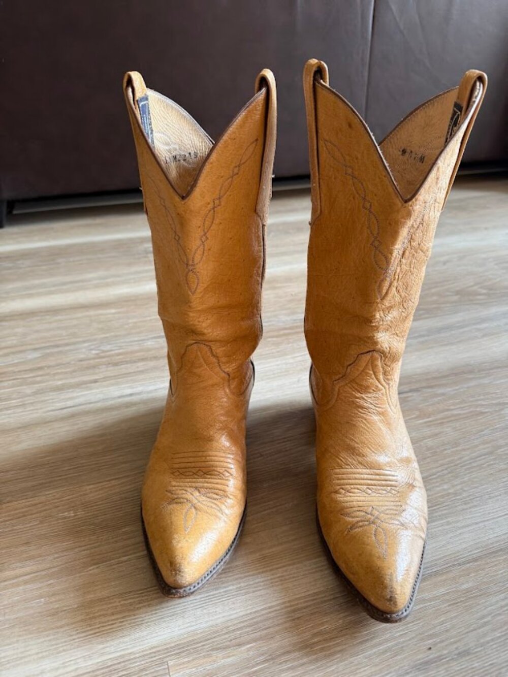 Vintage Bleu's Private Collection Full Quill Ostrich Cowboy Boots 9D